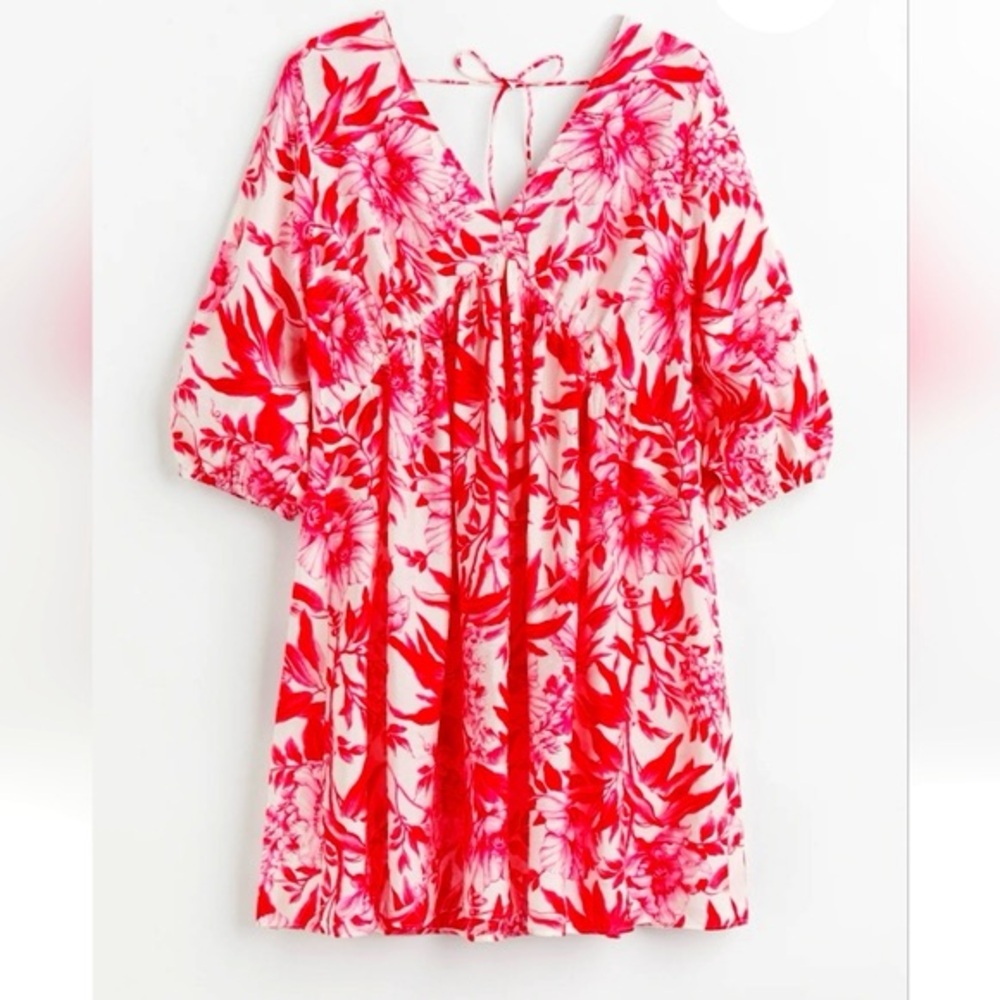 H&M Light Flowy V Neck Floral Red and White Tunic Dress Sz L